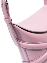 The Curve Leather Crossbody Bucket Bag Pink