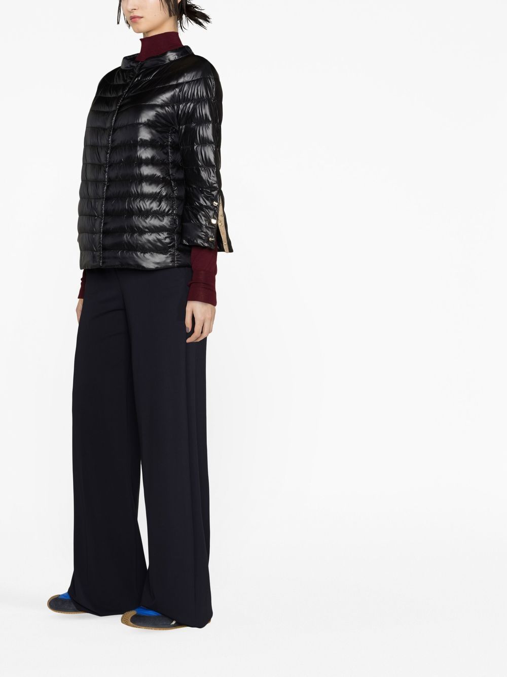 Herno Quilted Ultralight Down Cape Black Black