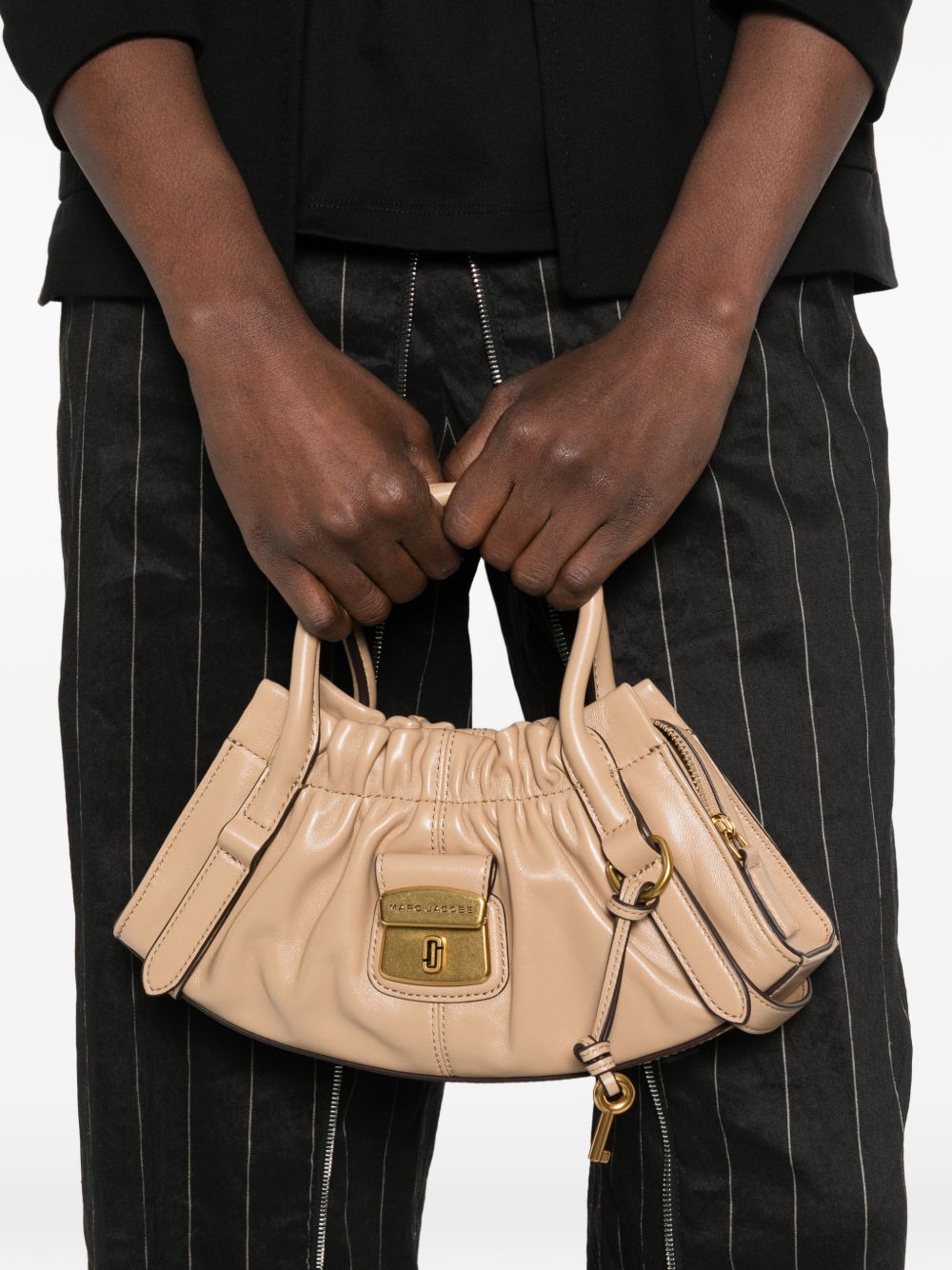 Marc Jacobs The Satchel Small Leather Camel camel