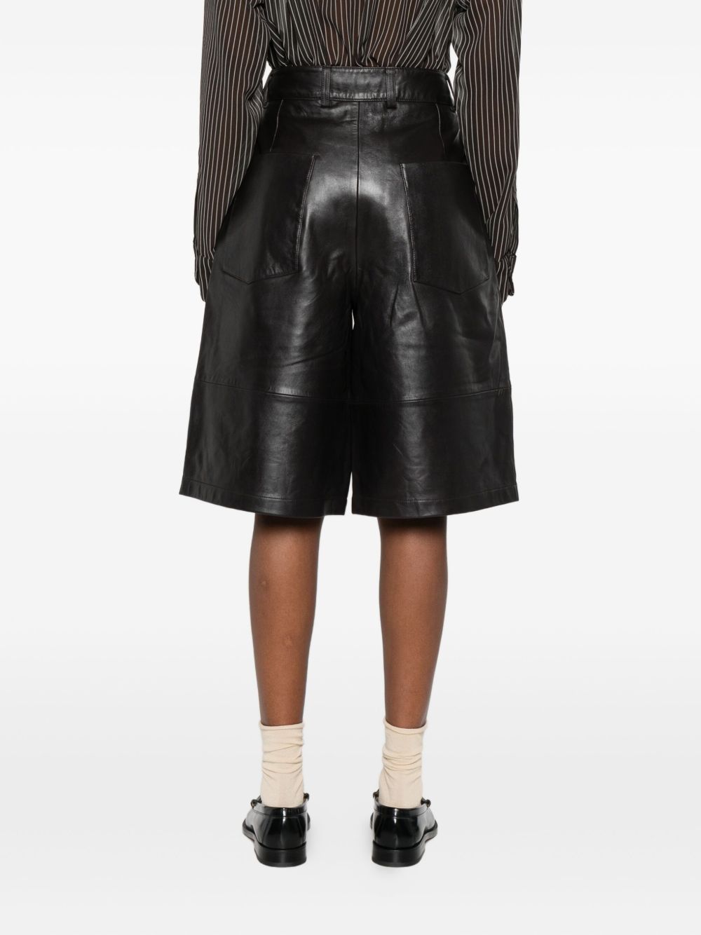 032C Shorts BROWN