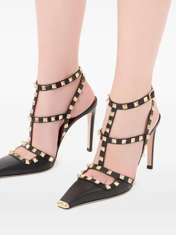 Rockstud Leather Pumps Black