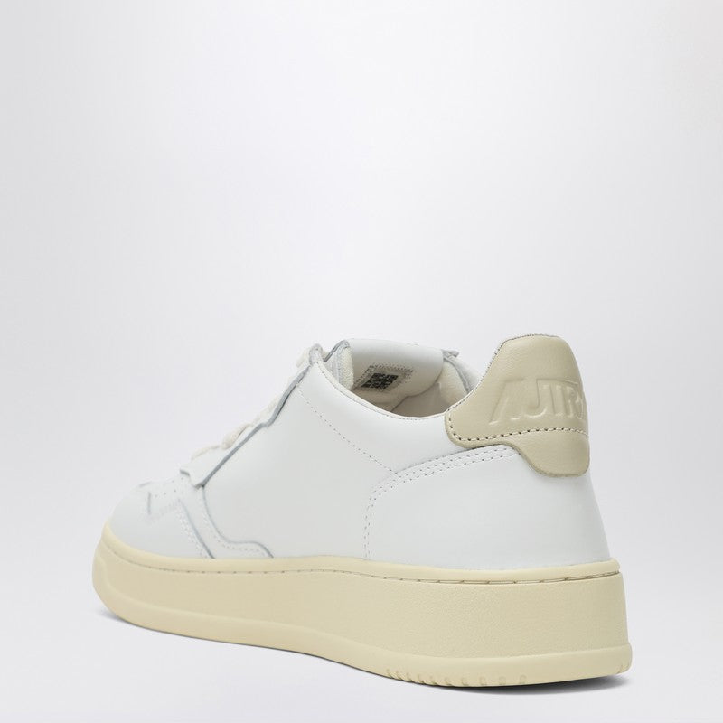 Autry Medalist Leather Sneakers White