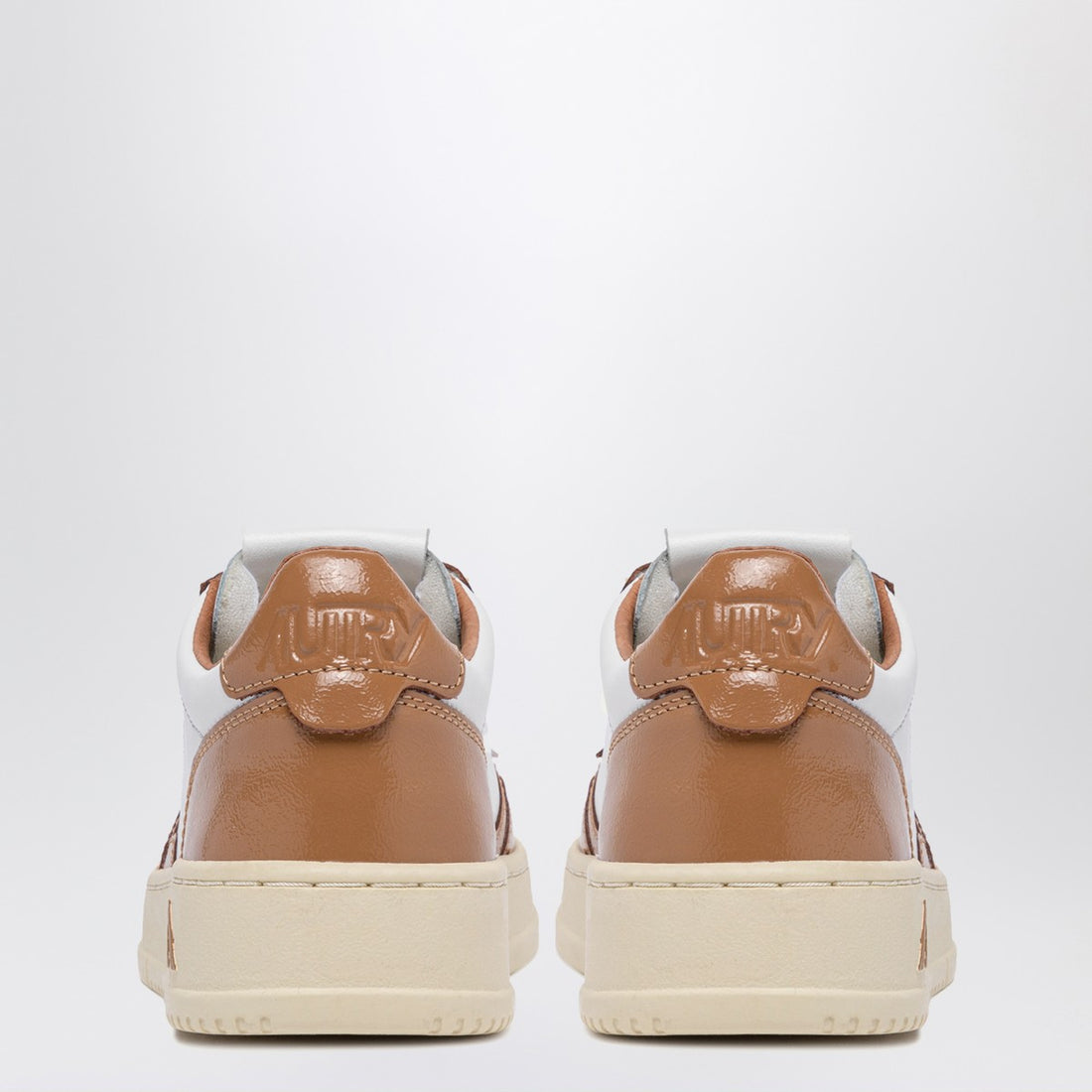 Autry White and Brown Leather Medalist Low-Top Sneakers White