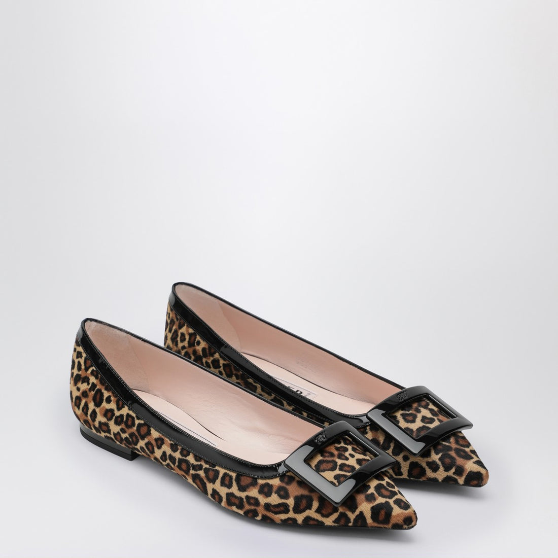 Roger Vivier Gommettine Leopard Ballet Flats Beige