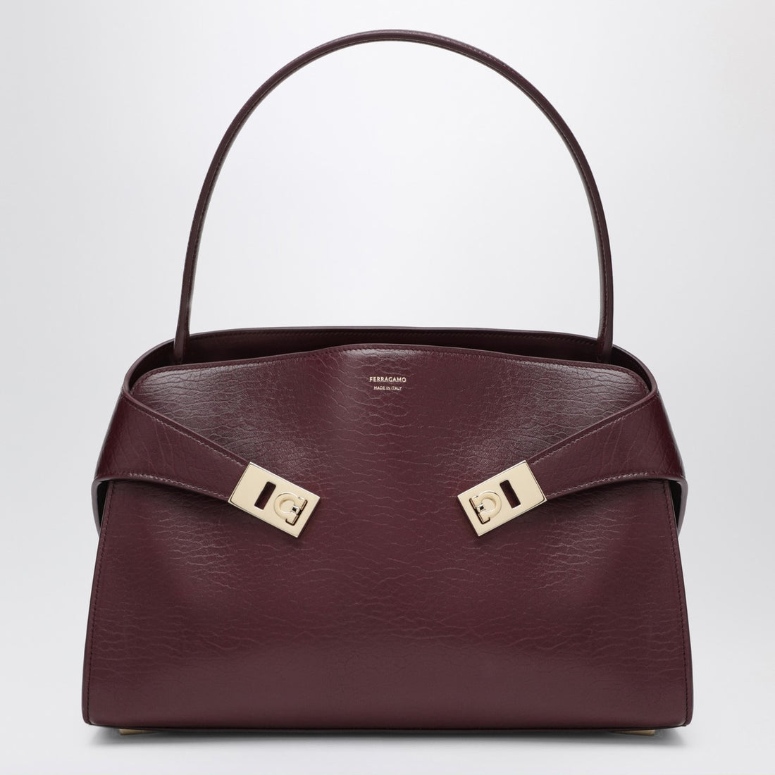 Ferragamo Plum Hug Soft M Shoulder Bag in Leather Metal