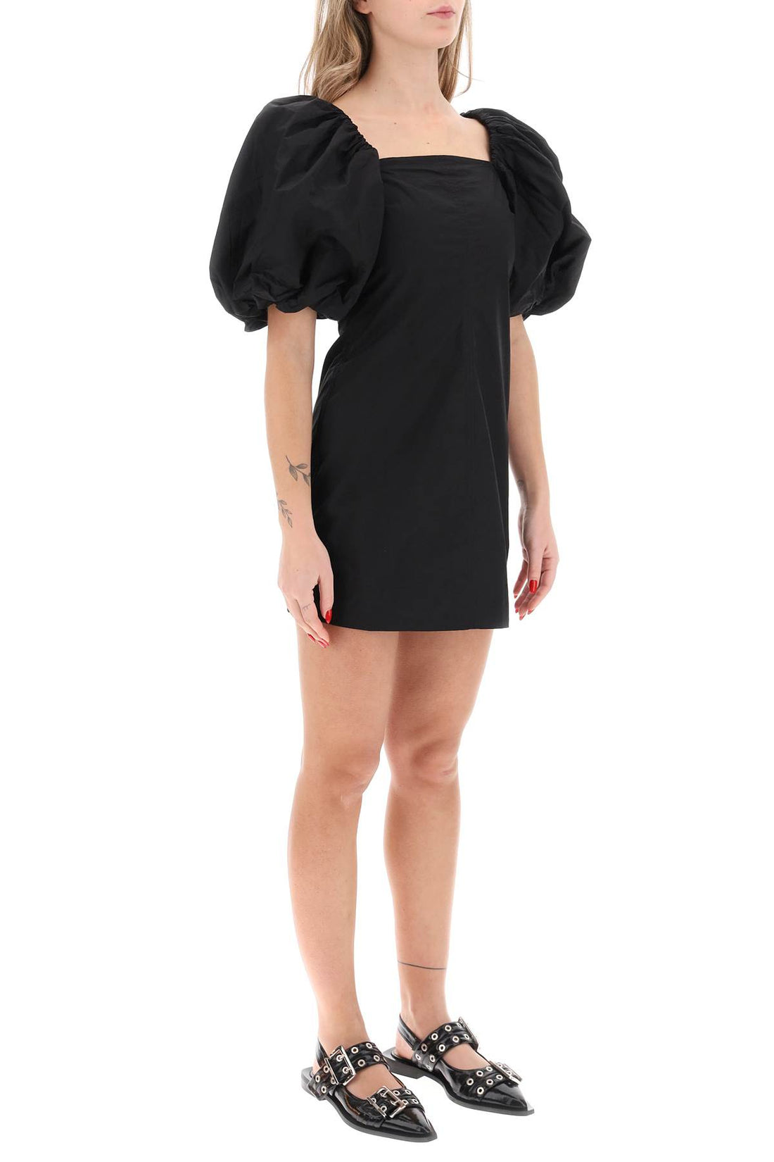 Mini dress with balloon sleeves