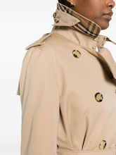 Burberry Short Kensington Heritage Cotton Trench Coat Beige