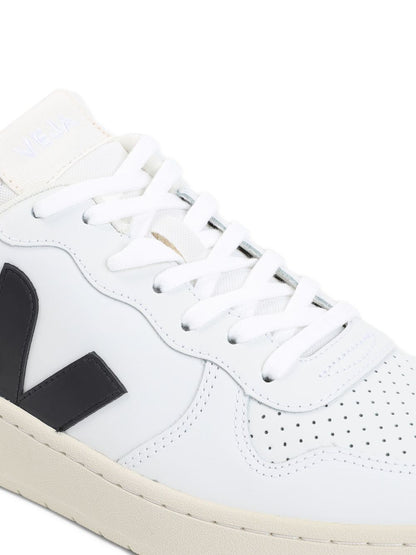 Veja V-10 Sneakers 