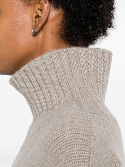 Soft Goat Girlfriend Cashmere Turtleneck Sweater Light Grey
