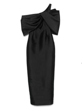 Solace London Asymmetric One-Shoulder Davina Maxi Dress Black