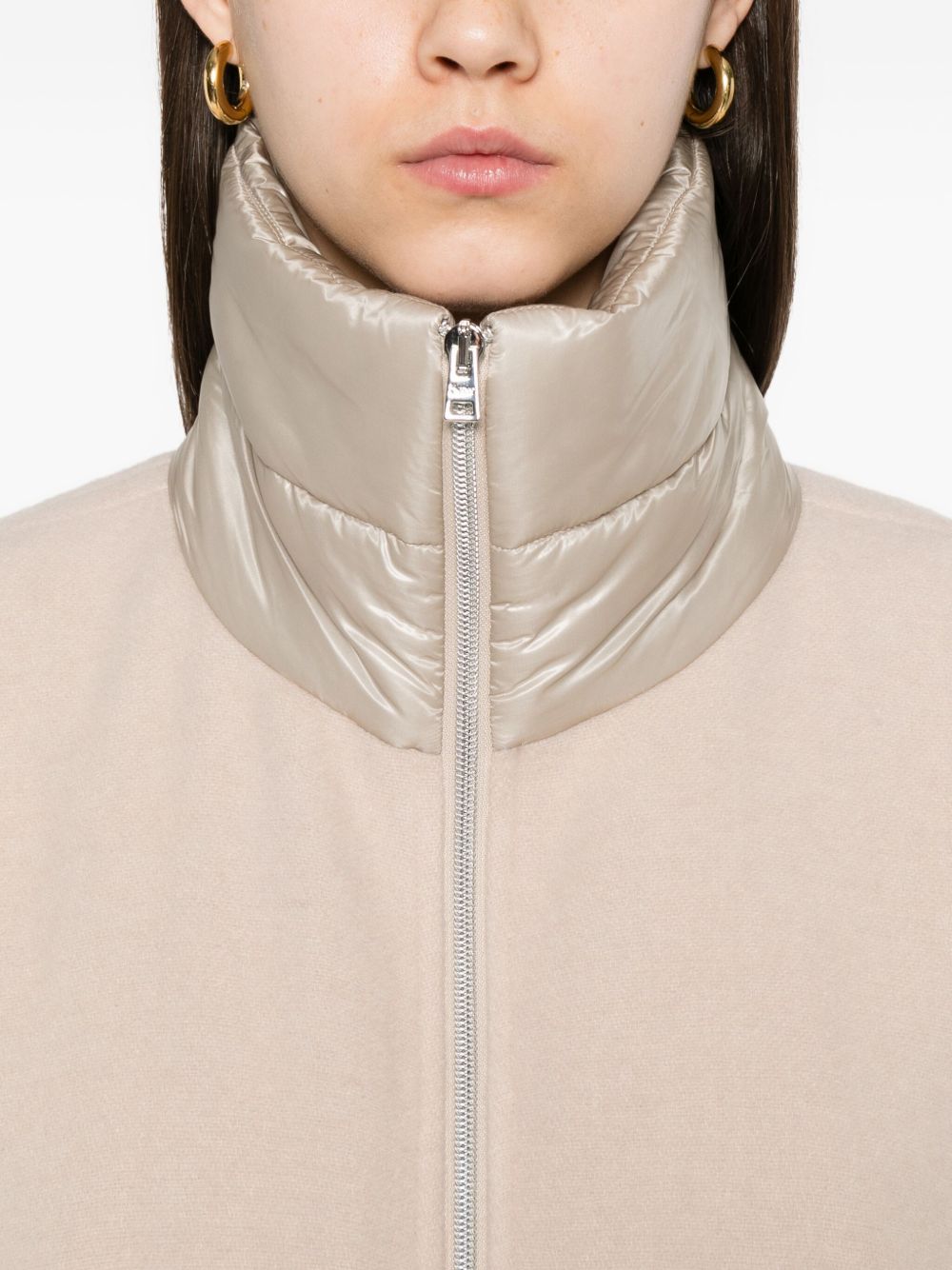 Herno Quilted Short-Sleeved Wool Jacket Powder powder