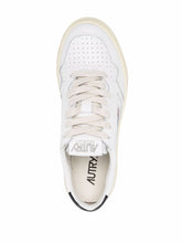 Autry Medalist Low Leather Sneakers Black black