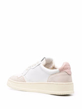Autry Medialist Low Sneakers Powder Powder