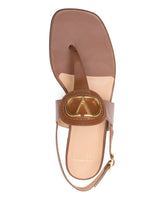 Valentino Garavani VLogo Signature Leather Thong Sandals Leather Brown