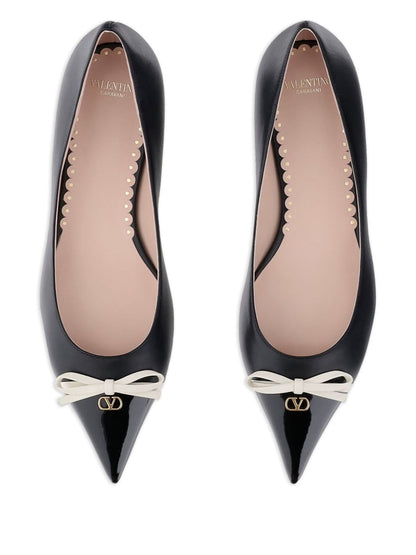 Valentino Garavani VLogo Signature Bepointy Pointed-Toe Calf Leather Ballet Flats Black