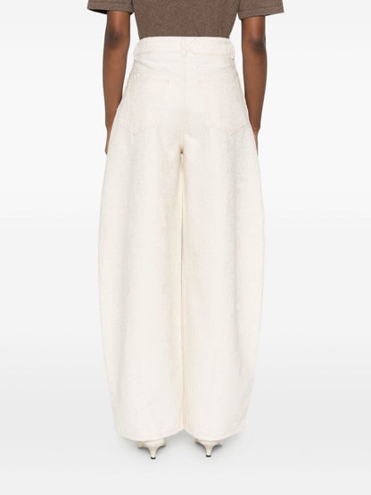 JACQUEMUS Le De-Nimes Ovalo Pleated High-Waist Tapered Jeans White White