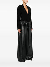 Norma Kamali Single-Breasted Cropped Jacket in Black black
