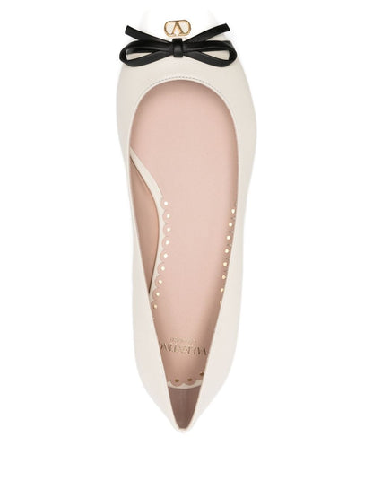 Valentino Garavani Flat Pointed-Toe Leather Ballets Ivory