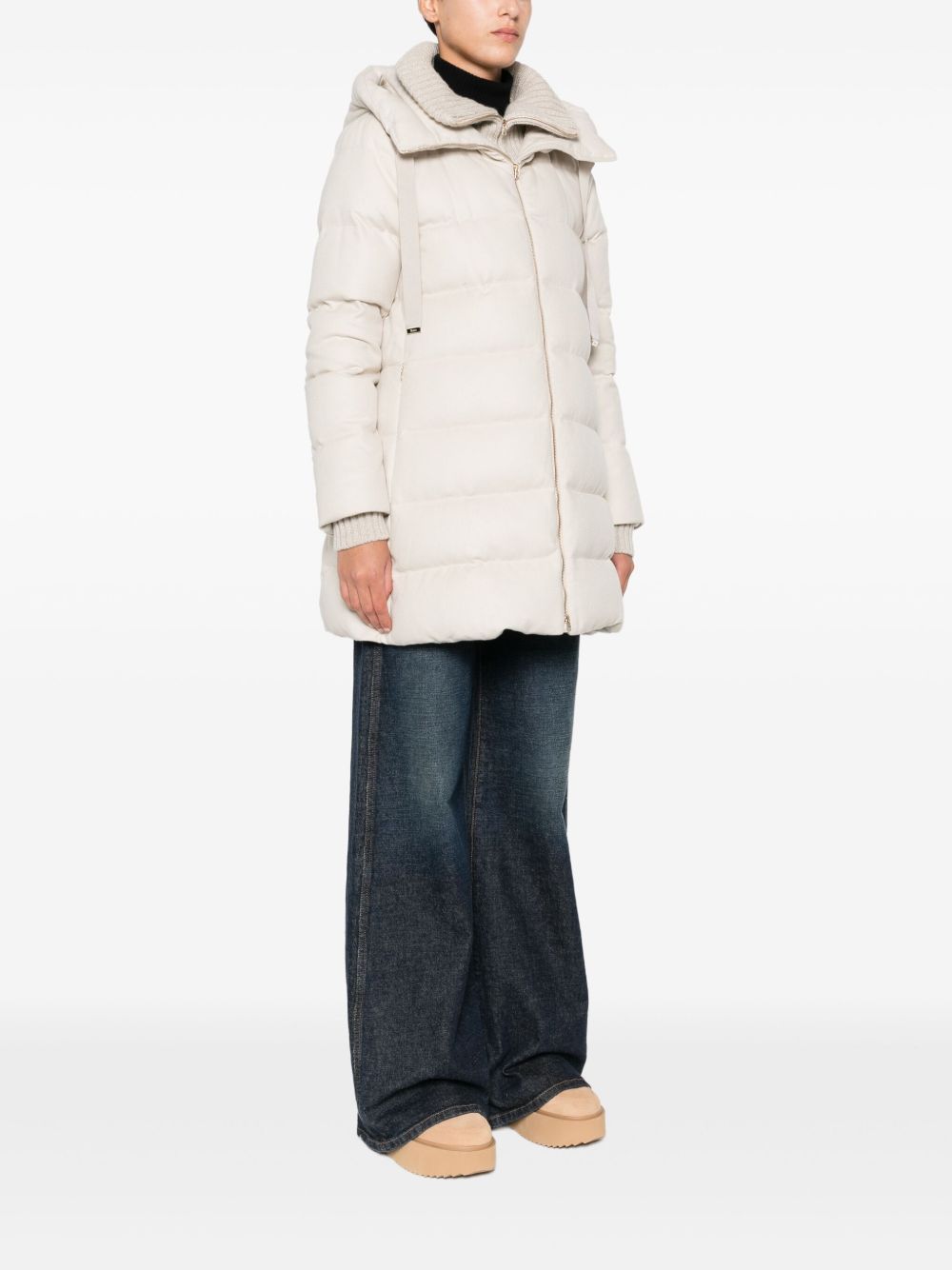 Herno Powder Wool-Blend Coat with Elegant Silhouette Powder
