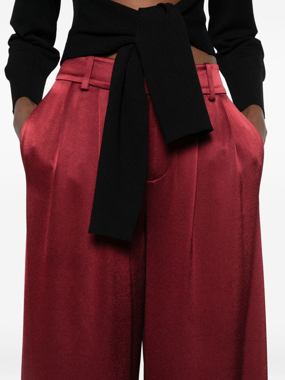 Alice + Olivia Kenndey Wide-Leg Pleated Trousers in Bordeaux Red