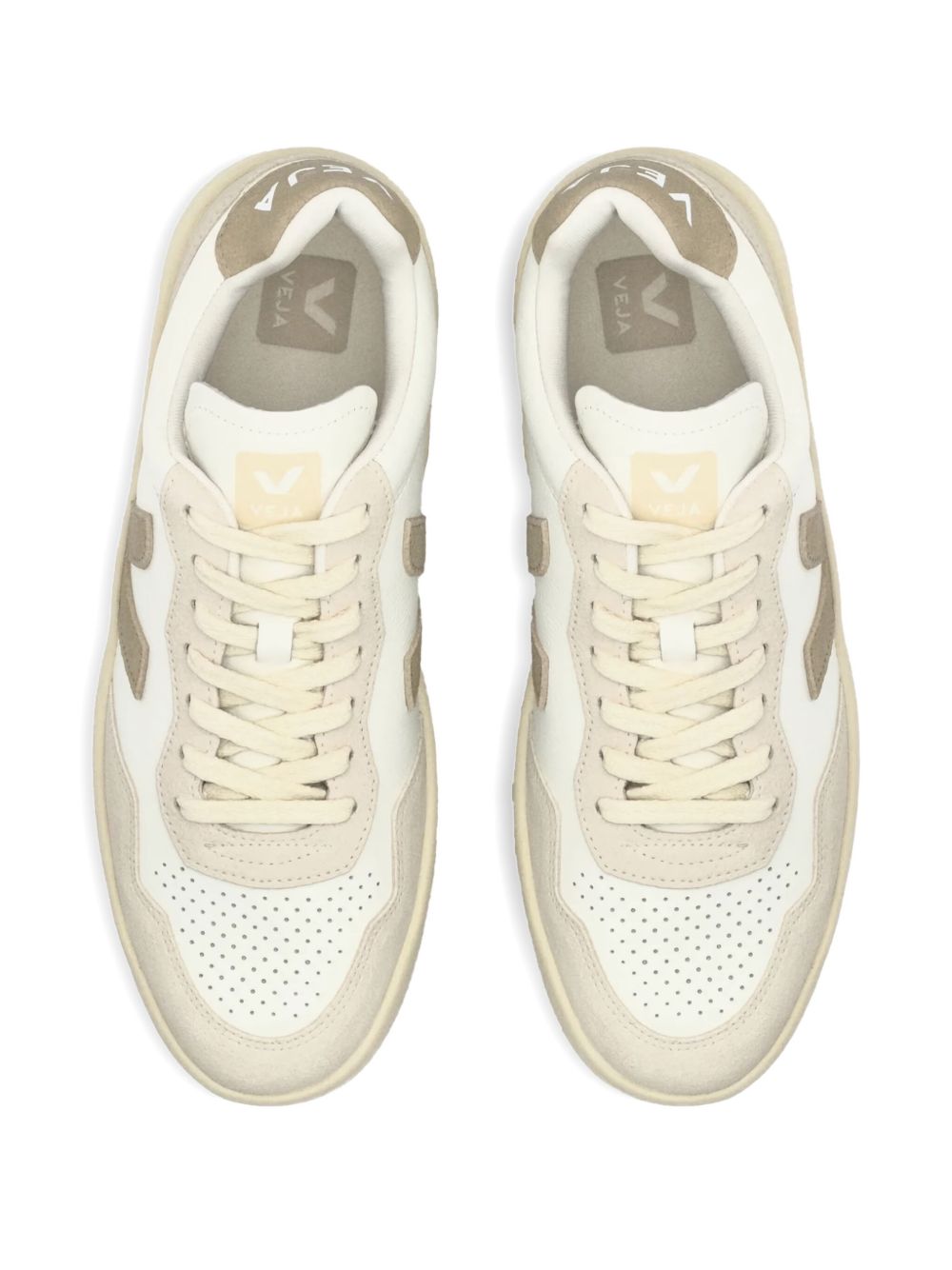 Veja V-90 Sneakers BEIGE