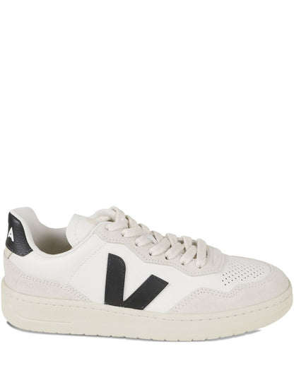 Veja V-90 Sneakers BLACK