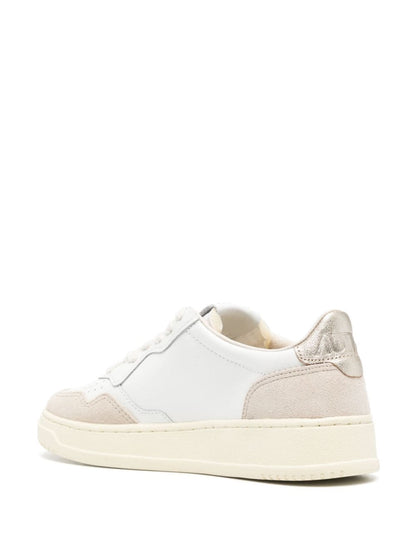 Autry Medalist Low Leather Sneakers GOLD
