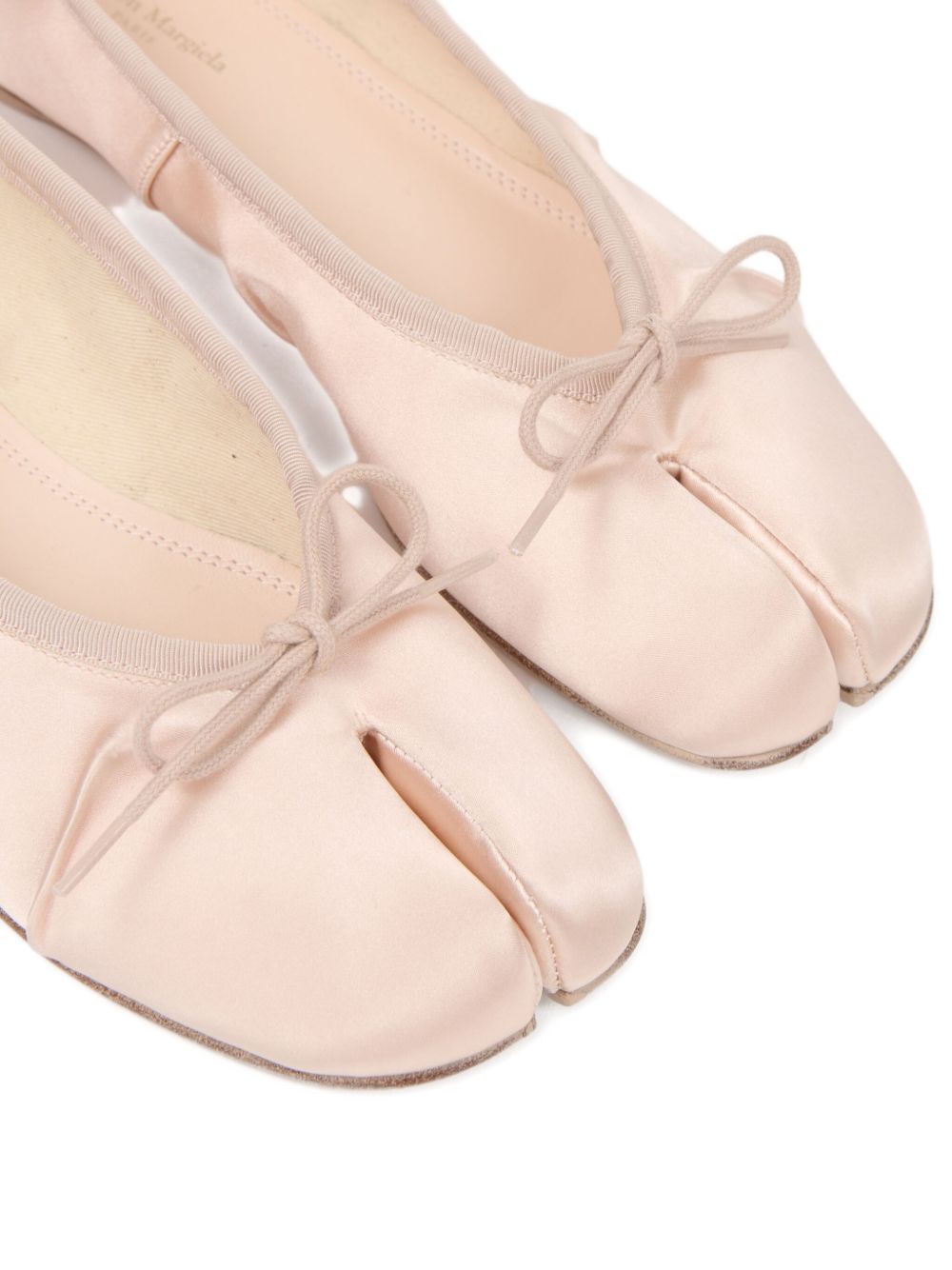 Maison Margiela Tabi Satin Ballet Flats Powder powder