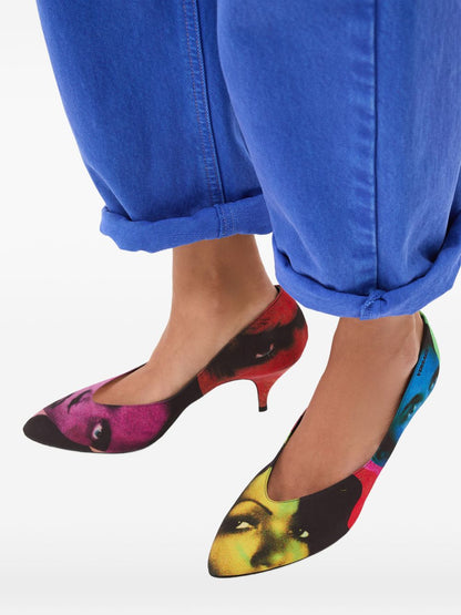 Versace Printed pumps MULTICOLOR