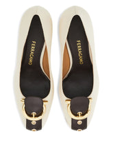 Ferragamo Gancini block heel pump BROWN