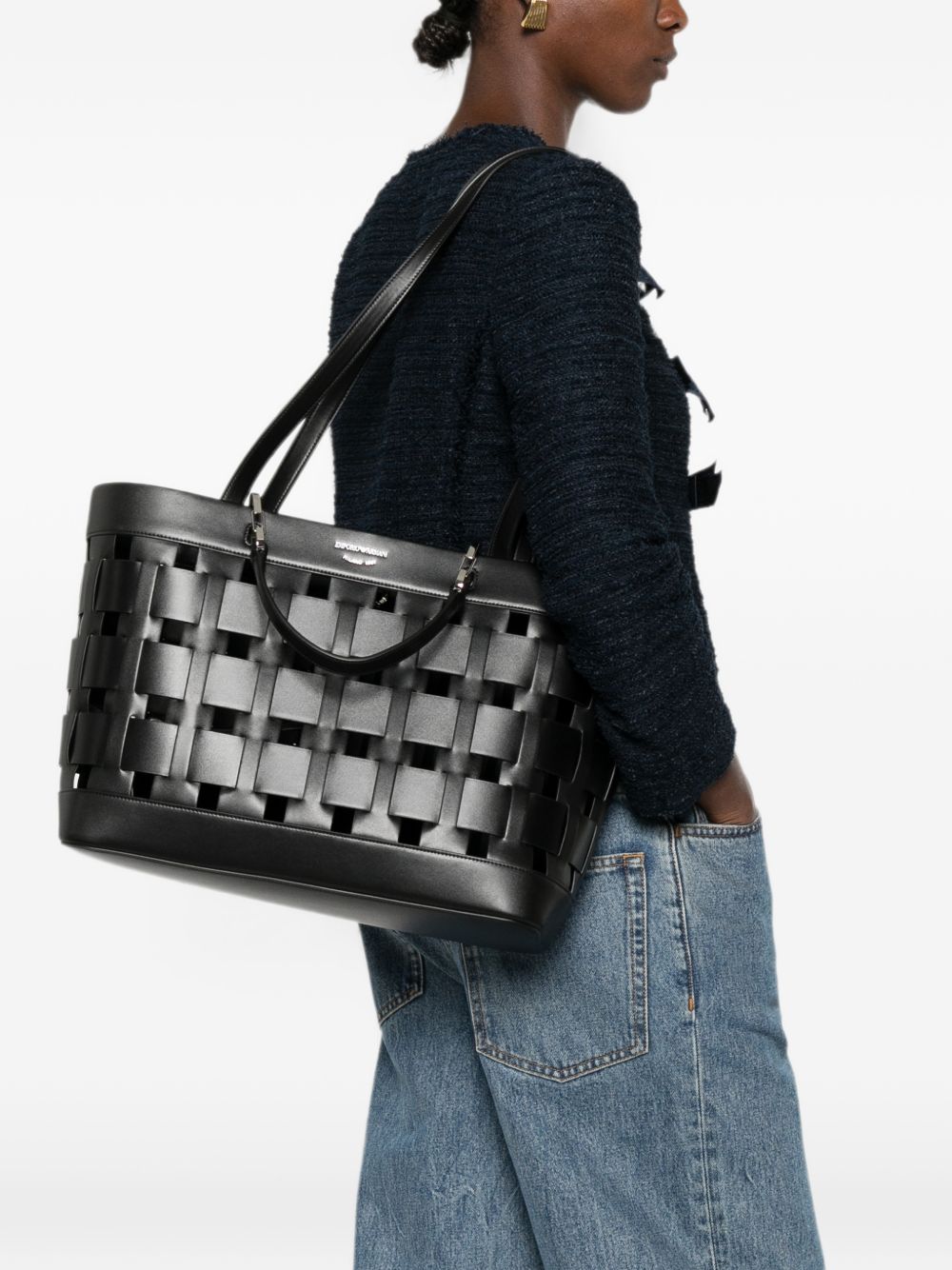 Emporio Armani Bags.. BLACK BLACK