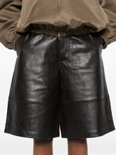032C Shorts BROWN