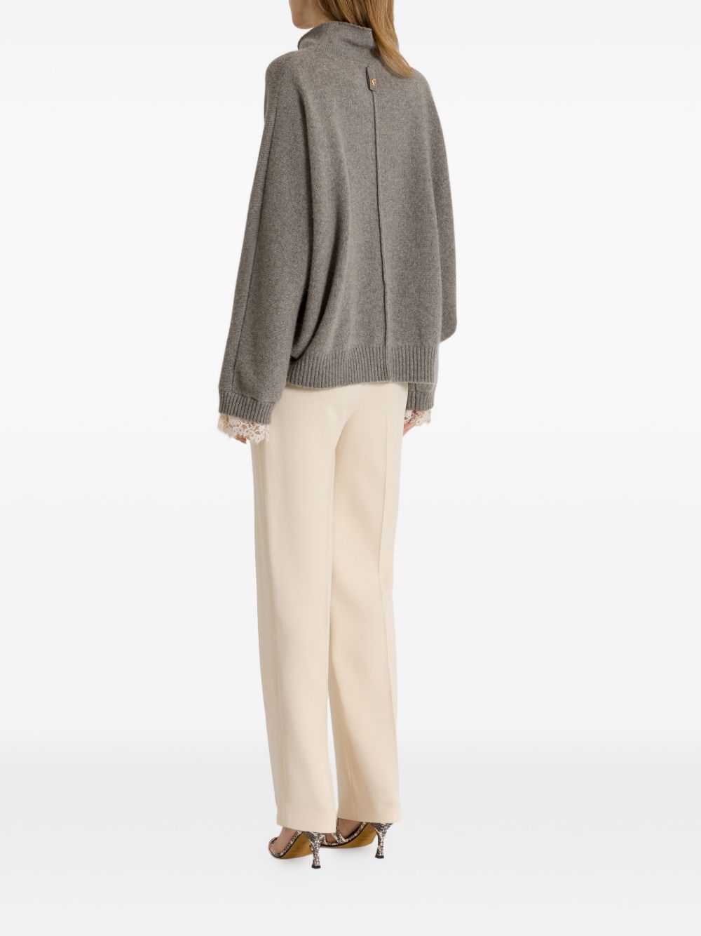 032C Sweater Gray