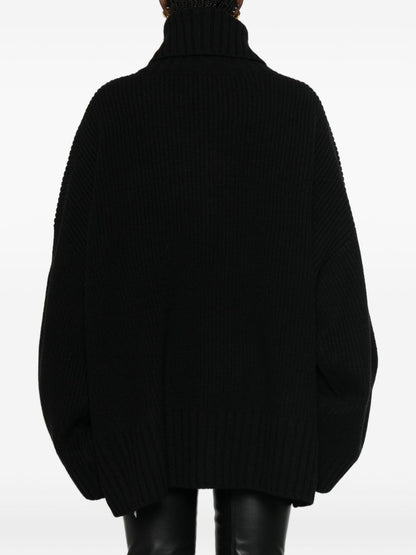 032C Sweater BLACK