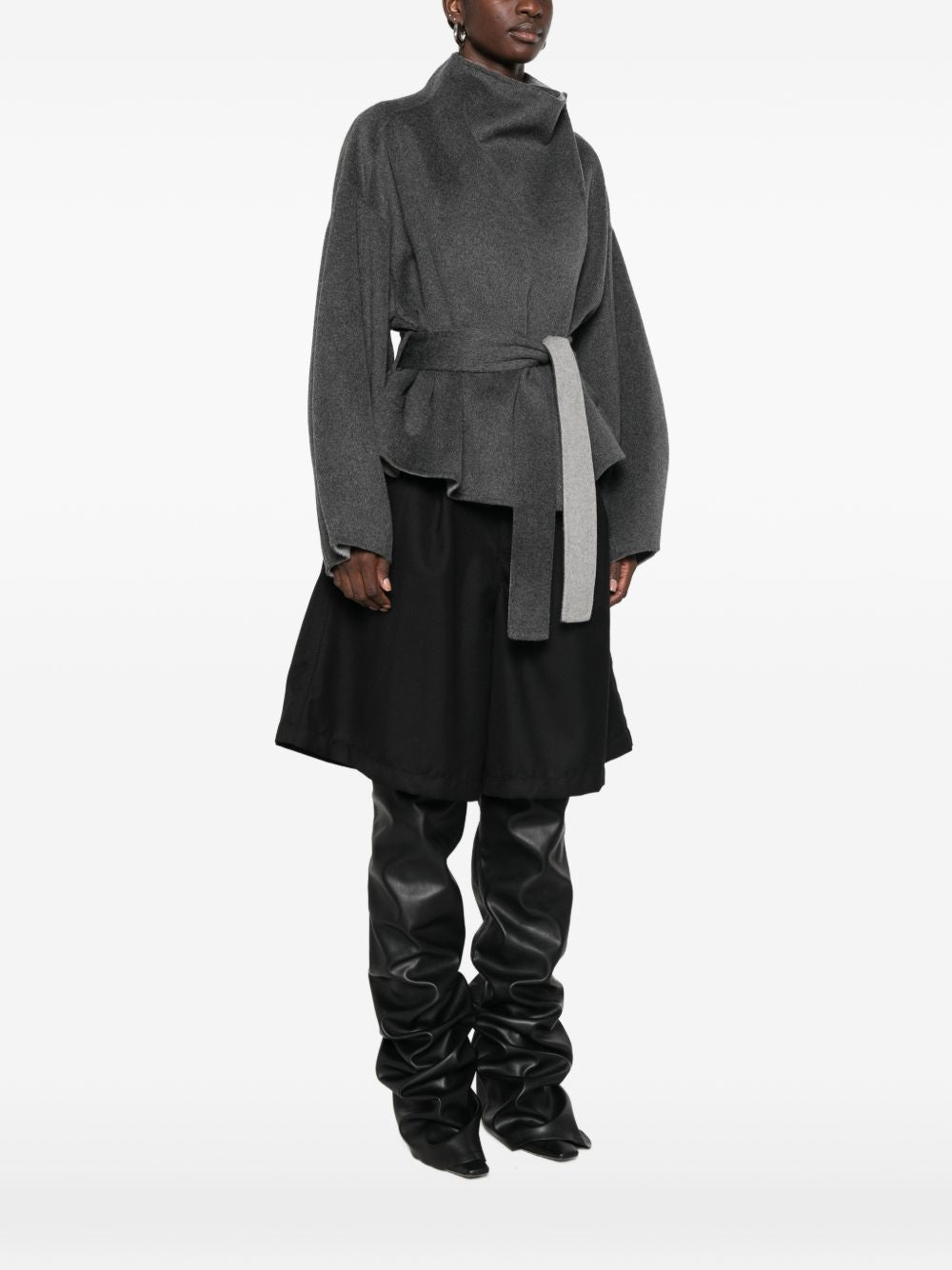 032C Coat Gray