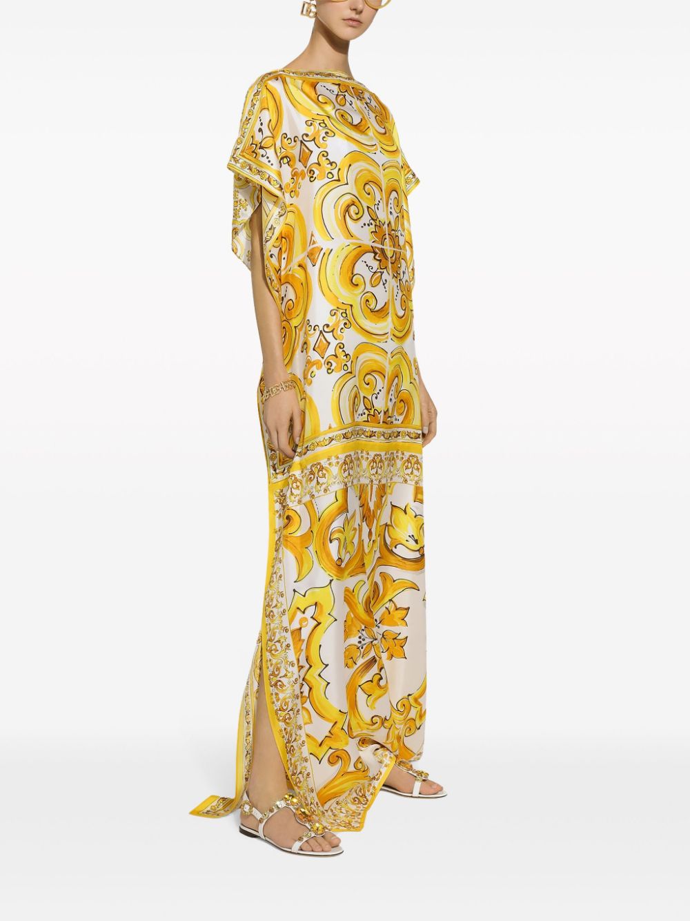 Silk twill caftan with majolica print