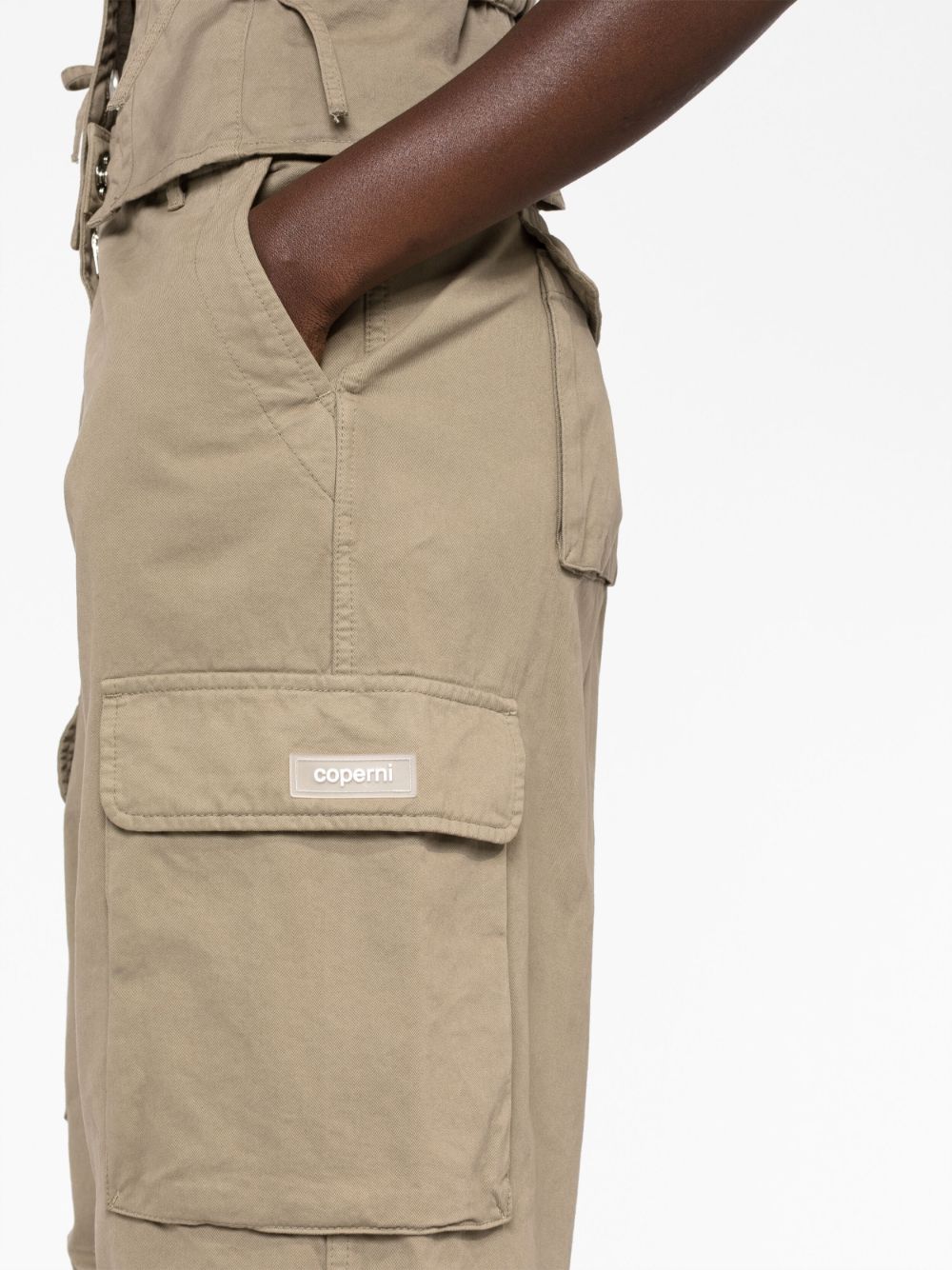 Wide-leg cargo Trousers