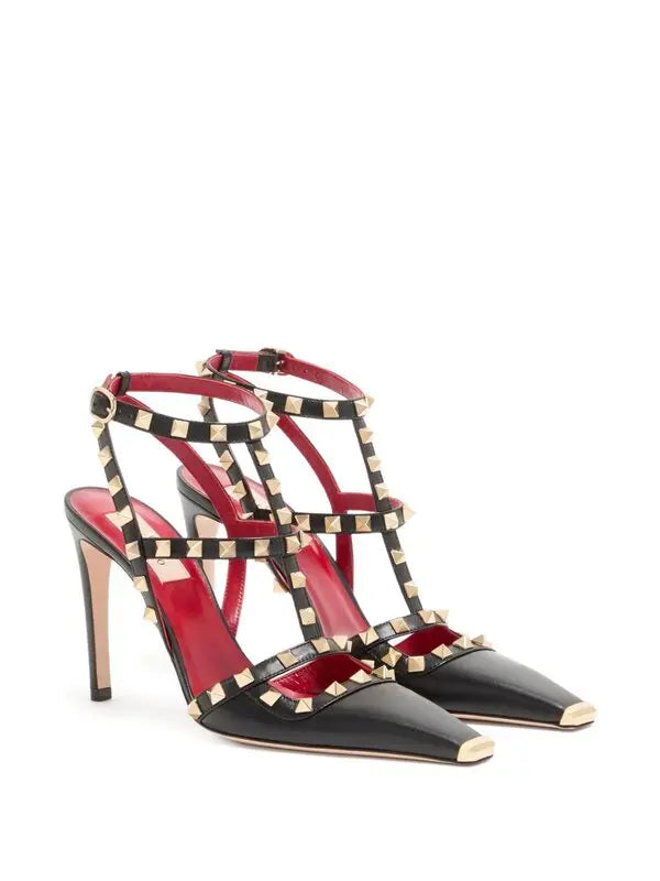 Rockstud Leather Pumps Black