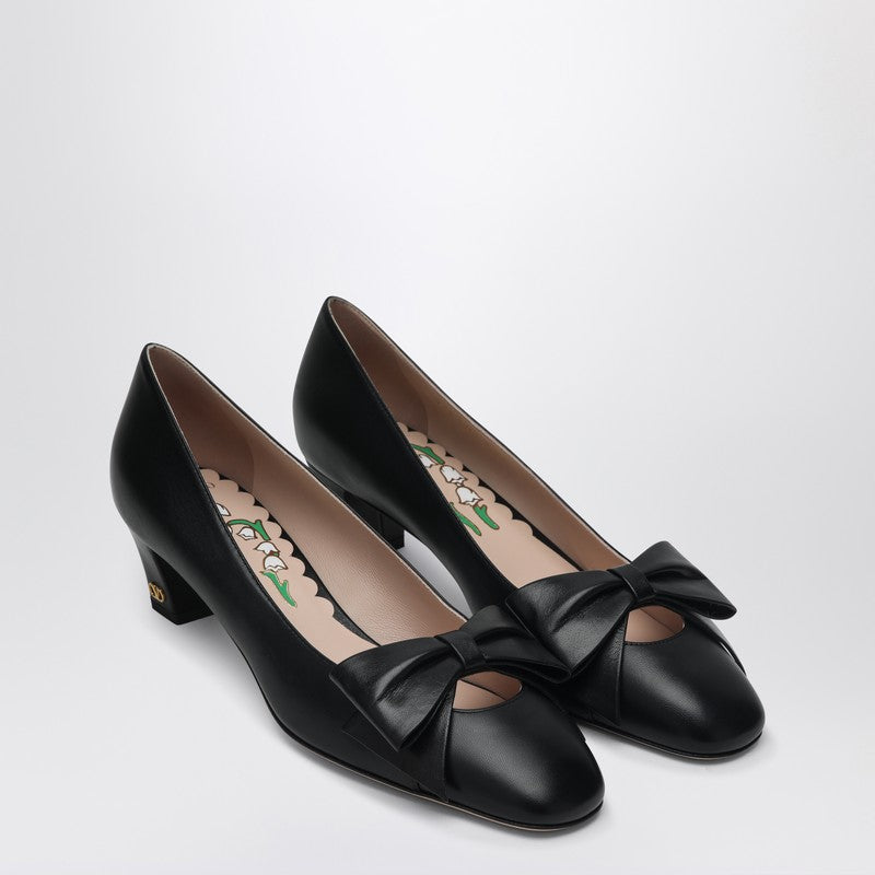 Valentino Garavani Bow-Adorned Leather Pumps Black black