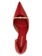 Ferragamo Gyoia Pumps Red