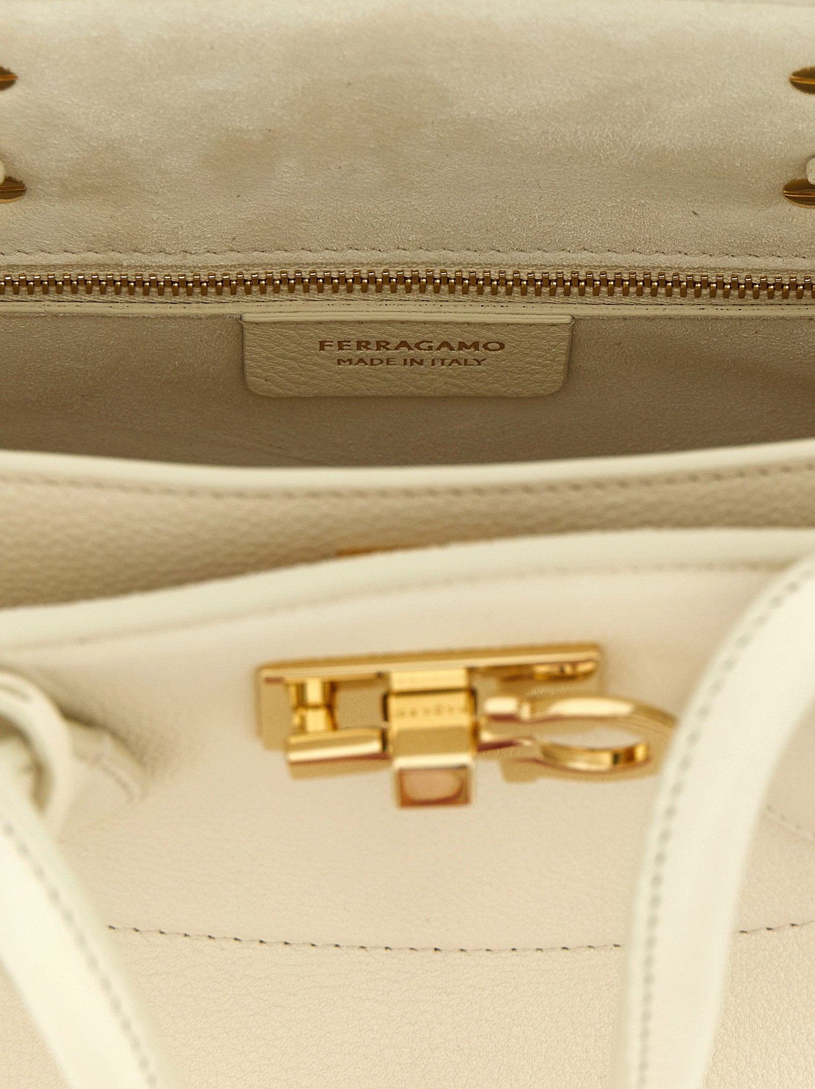 New Ferragamo Studio Soft (m) Handbag White