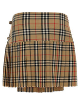 Burberry Kilt Skirt Beige