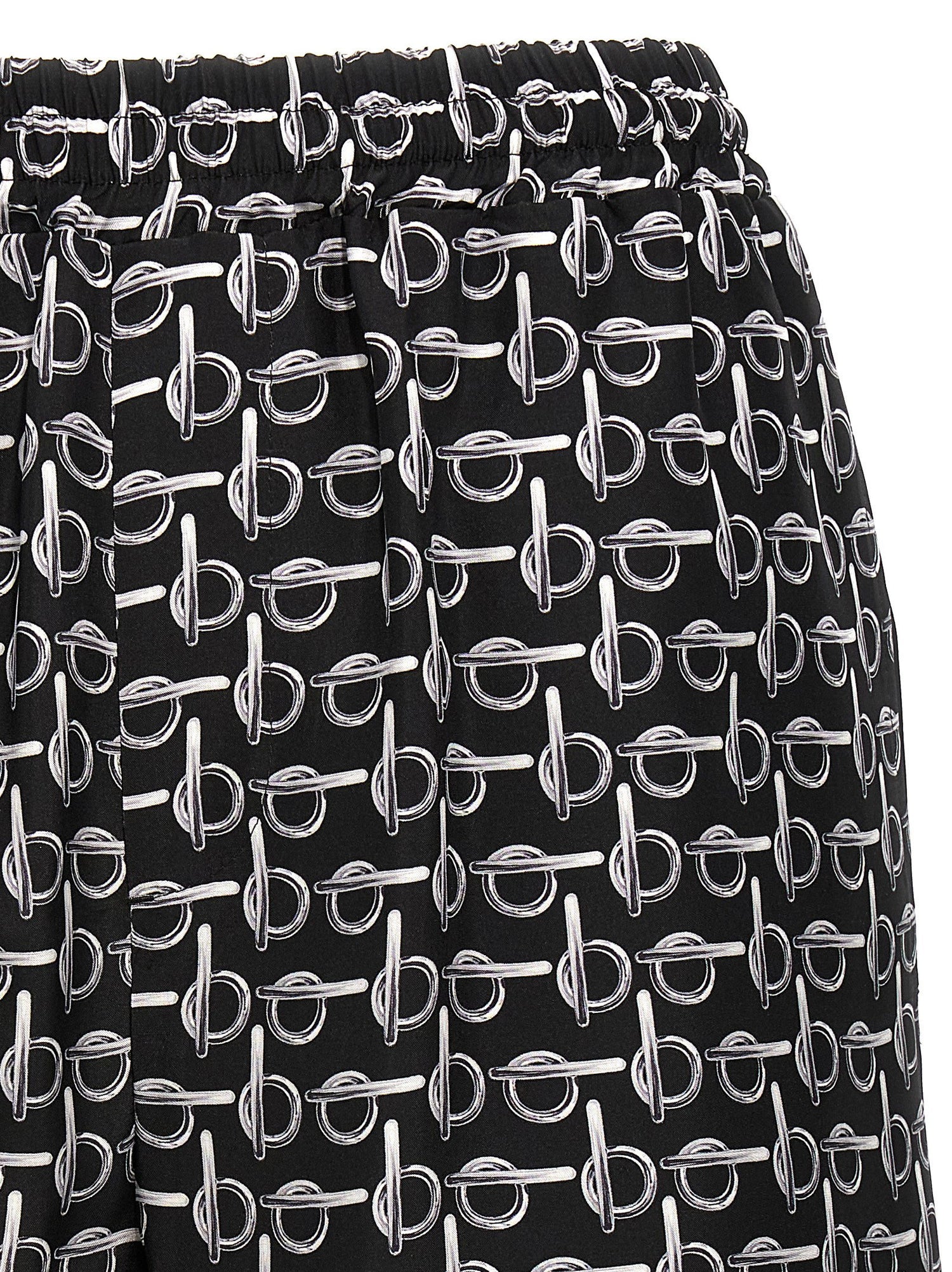 Burberry Press Shorts Black