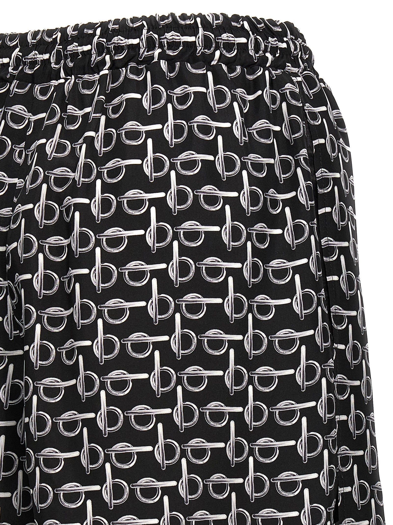Burberry Press Shorts Black