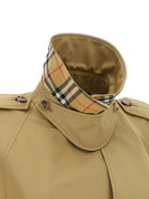 Burberry Bellemont Cape Beige