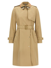 Burberry Sandridge Trench Coat Beige