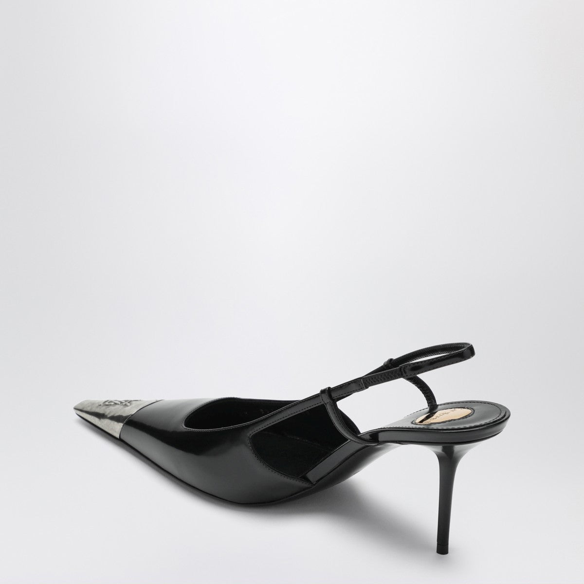 Saint Laurent Jeanne black patent leather pumps Black