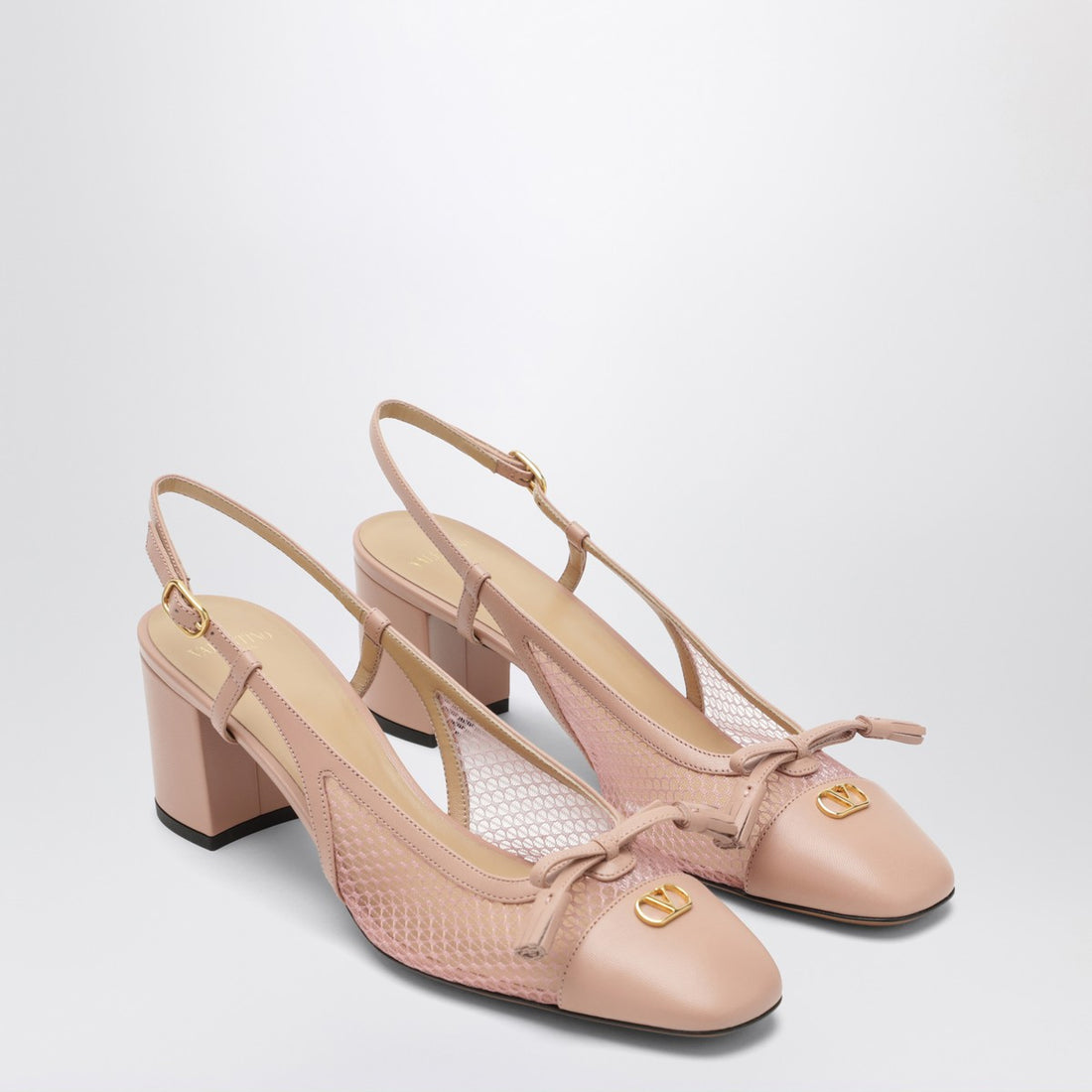 Valentino Garavani Valet Du Roi Slingback Pumps Pink