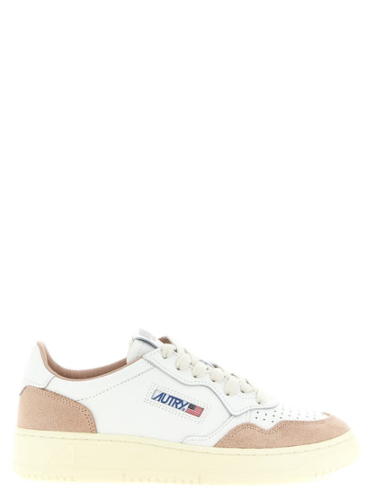 Autry Medalist Low Sneakers Pink