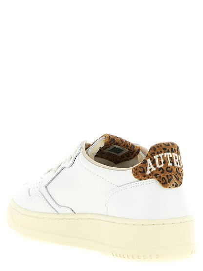 Autry Medalist Low Sneakers Brown